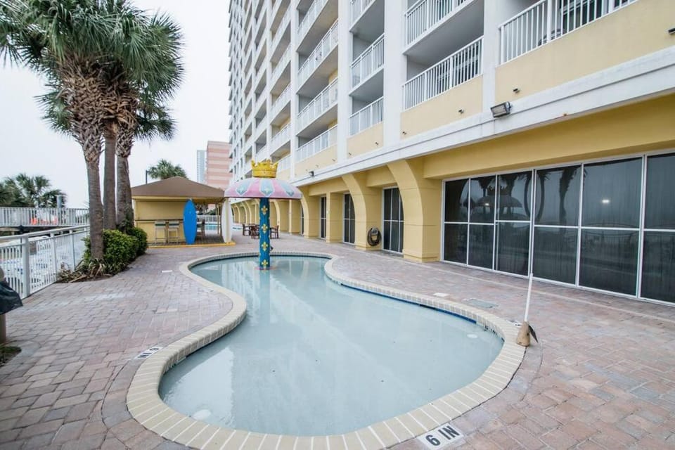 Camelot By the Sea, Unit 601, 3 Bedroom, 2 Bath, Direct Ocean Front, Park on Same Level as Condo Apartment in Myrtle Beach