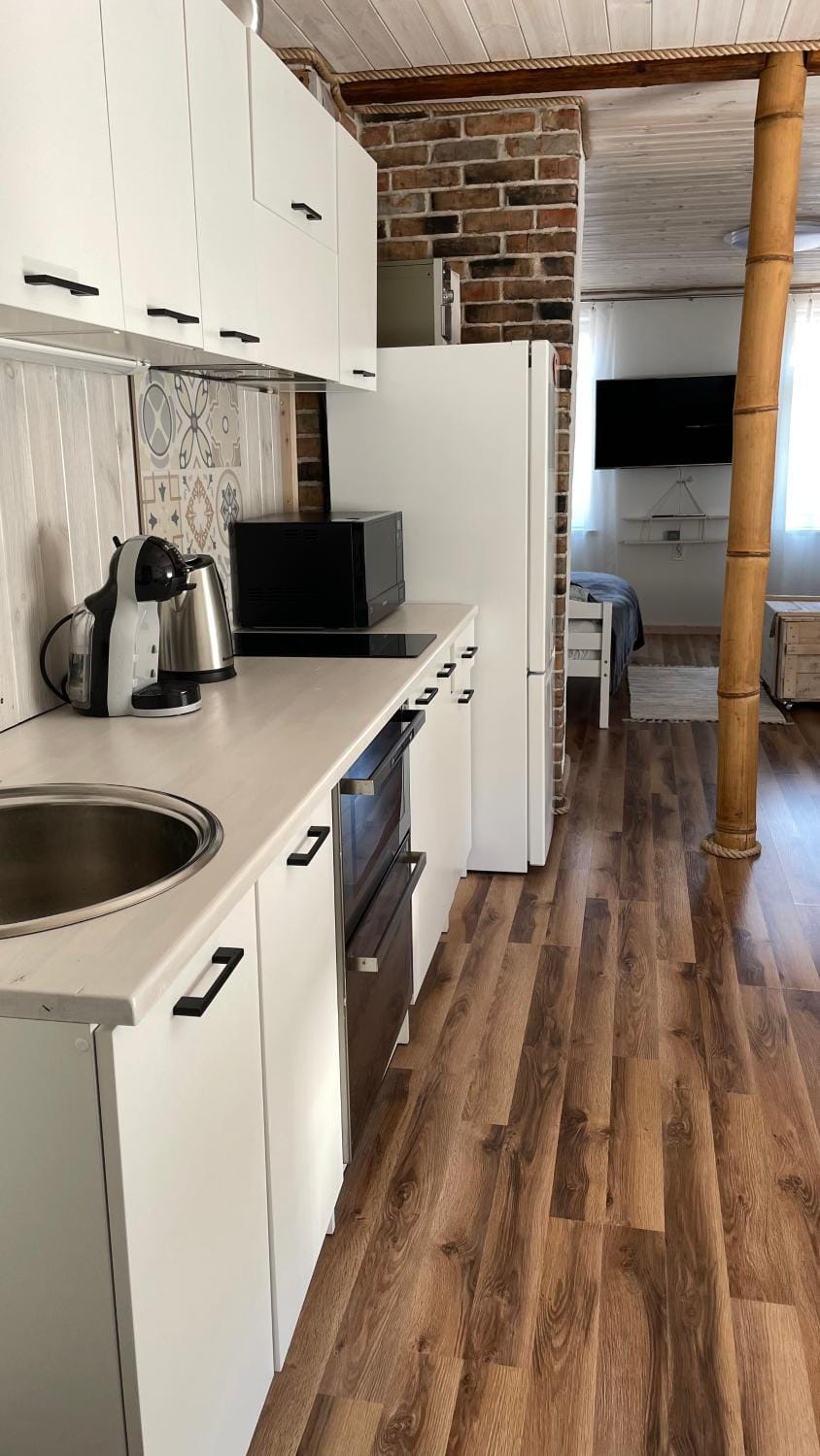Coffee/tea facilities, Kitchen or kitchenette, dishwasher