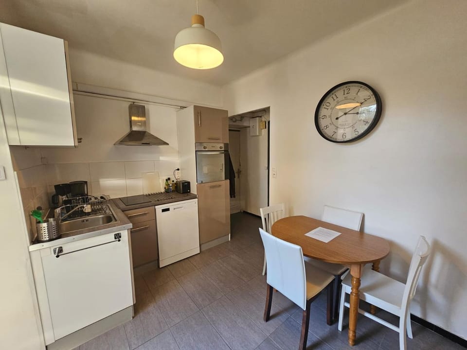 proche centre calme jardin privé Apartment in Nantes