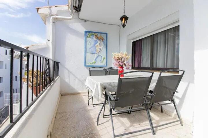 casa con terraza House in Marina Baixa
