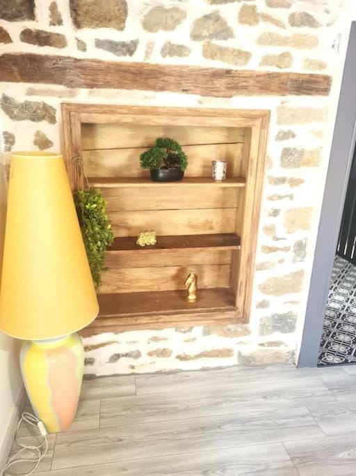 appartement atypique en triplex Apartment in Switzerland