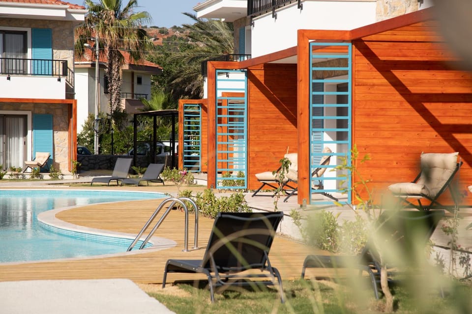 Day, Garden view, Pool view, Swimming pool, sunbed
