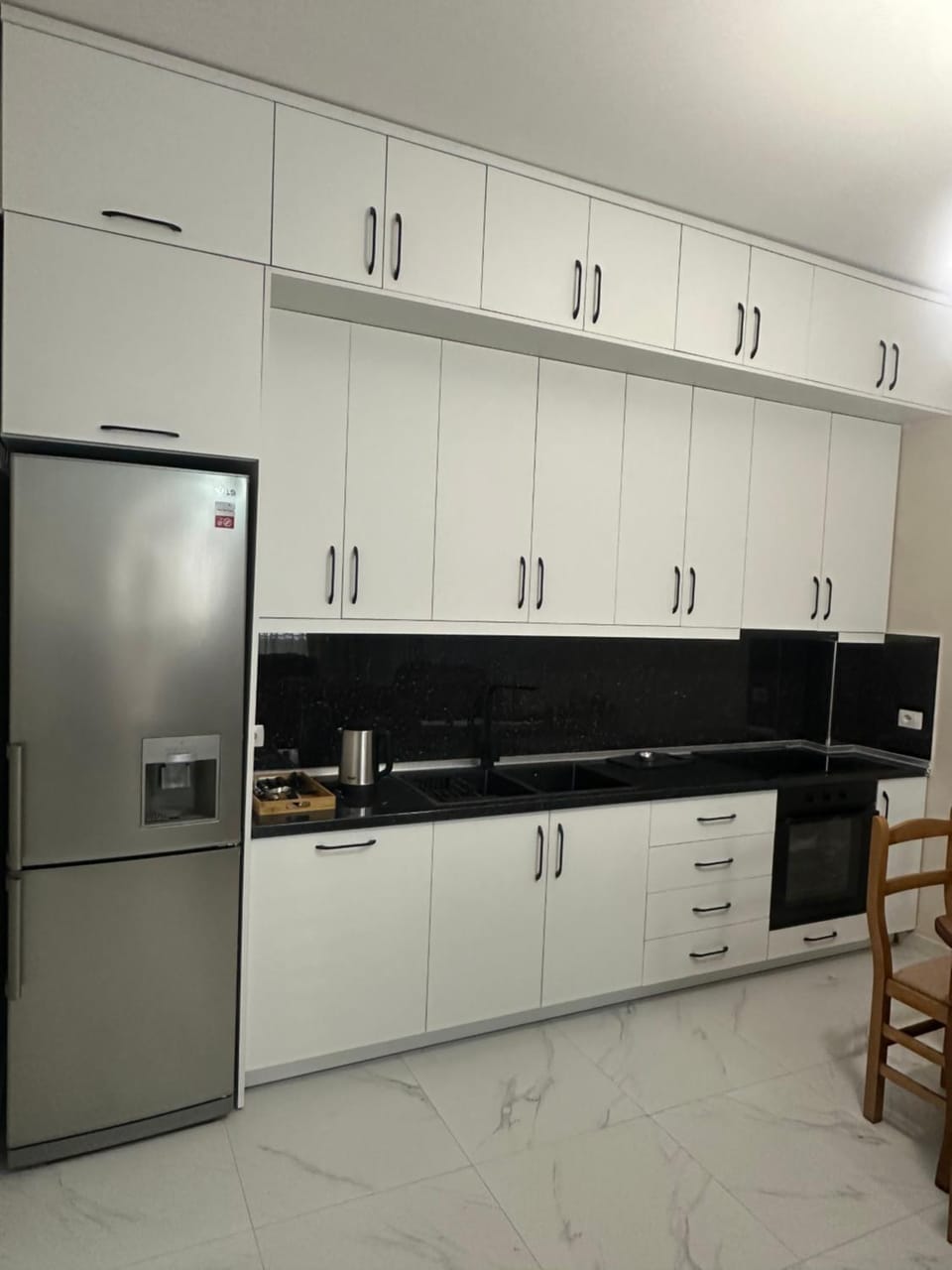 Kitchen or kitchenette, oven, stove