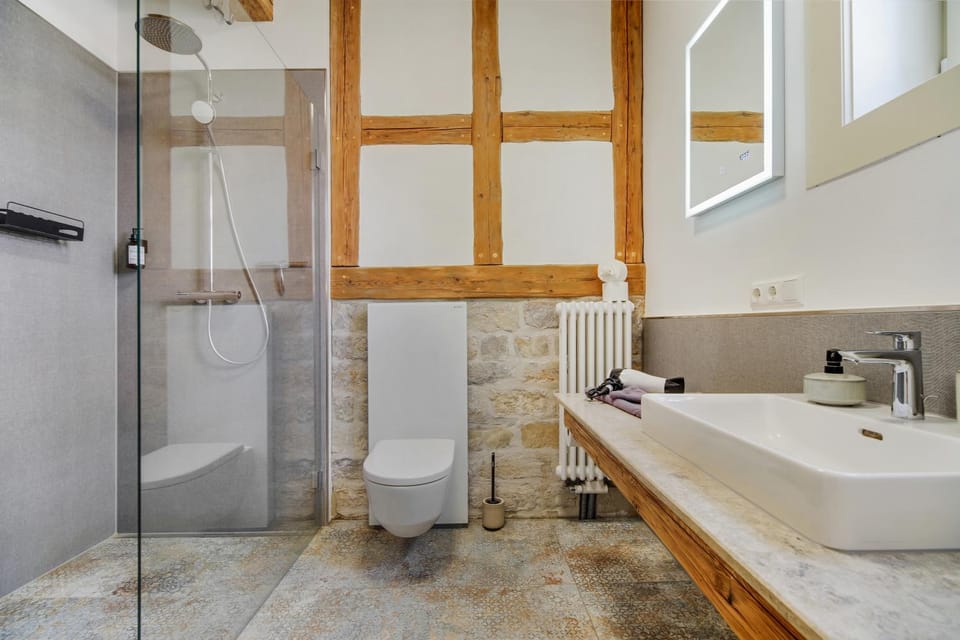 Shower, Bathroom, hair dryier, towels