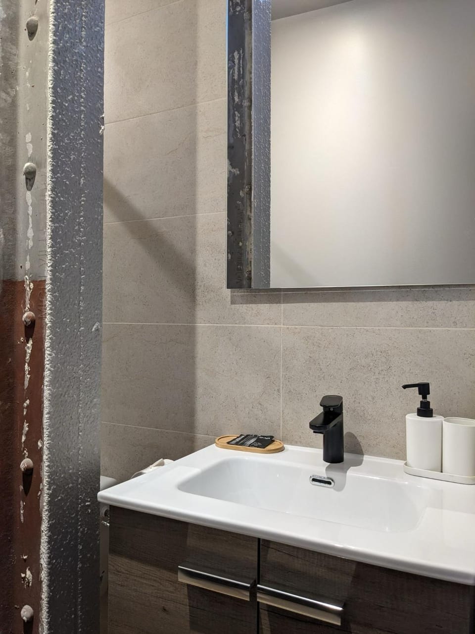 Le 12 cosy wifi et parking gratuit 7b Apartment in Saint-Étienne