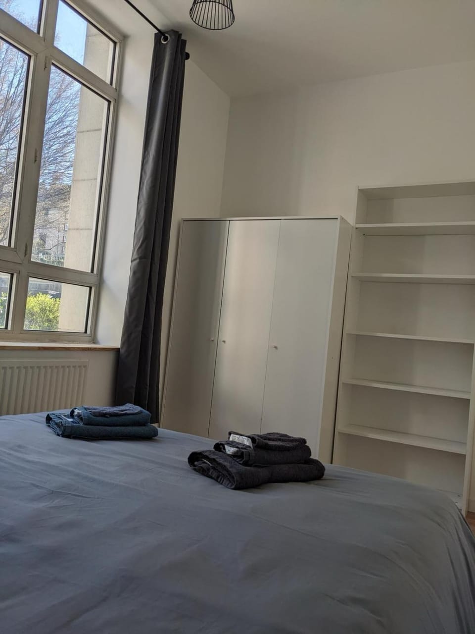 Le 12 T2 cosy wifi parking gratuit st Victor Apartment in Saint-Étienne