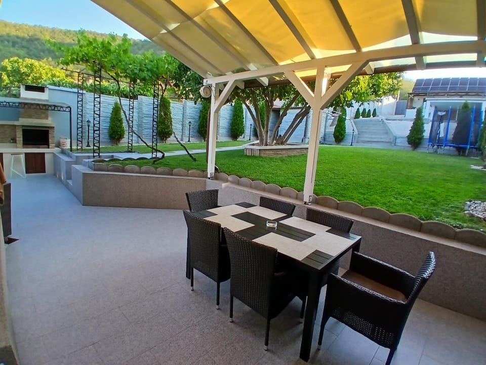 Casa Iulian Country House in Serbia