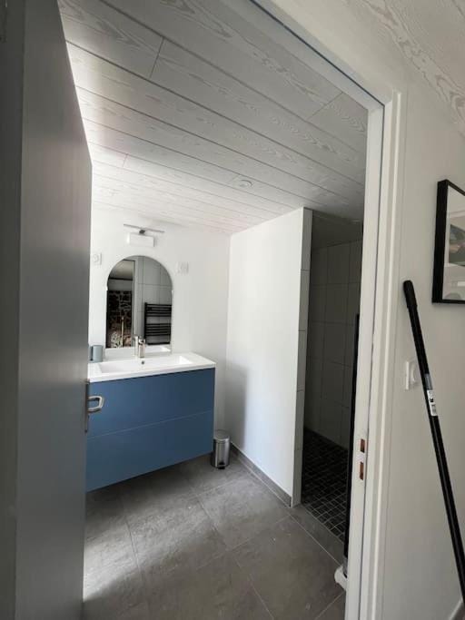 Gîte du Tilleul - Sauna & Jardin House in Auvergne-Rhône-Alpes