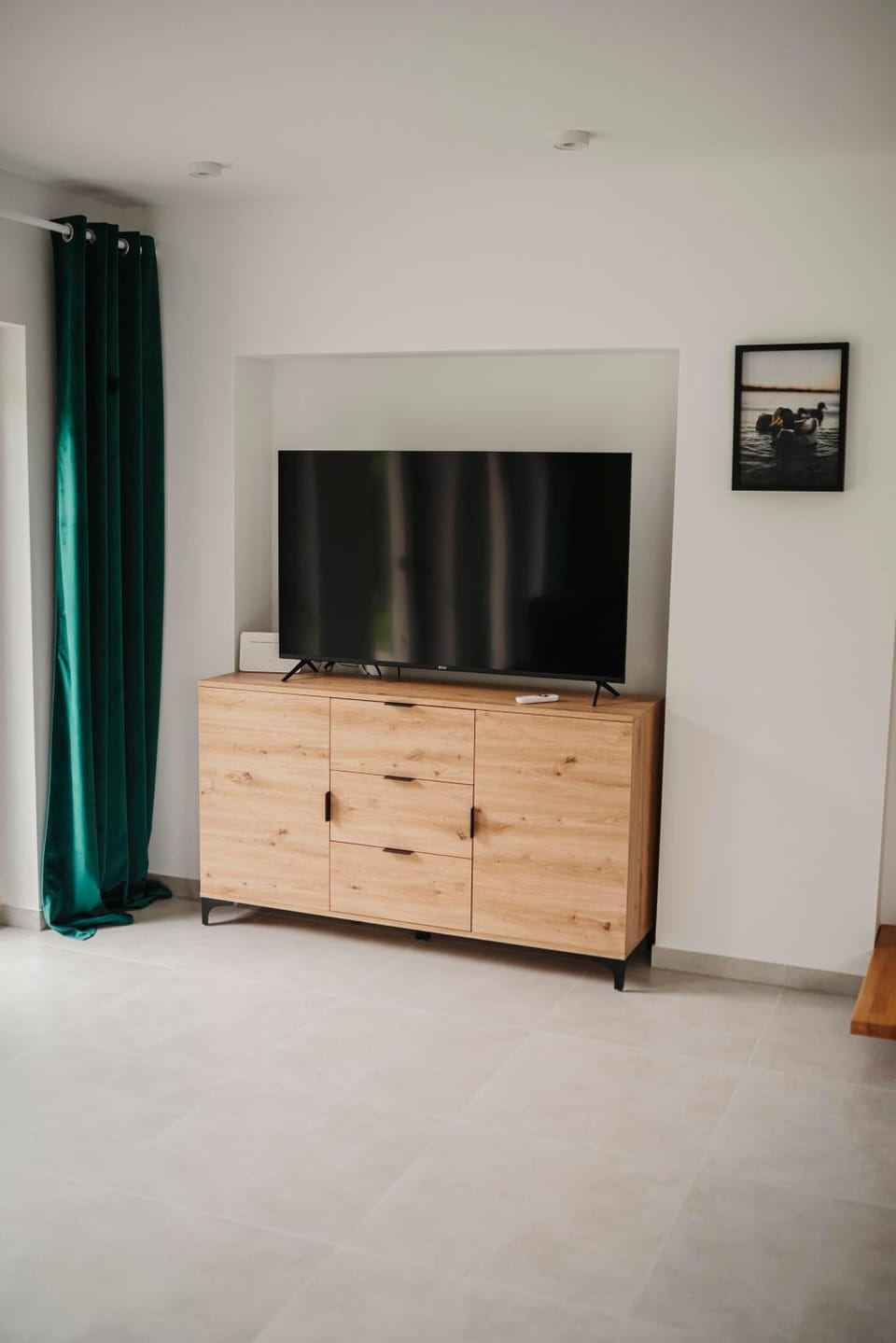 Communal lounge/ TV room, TV and multimedia, Evening entertainment