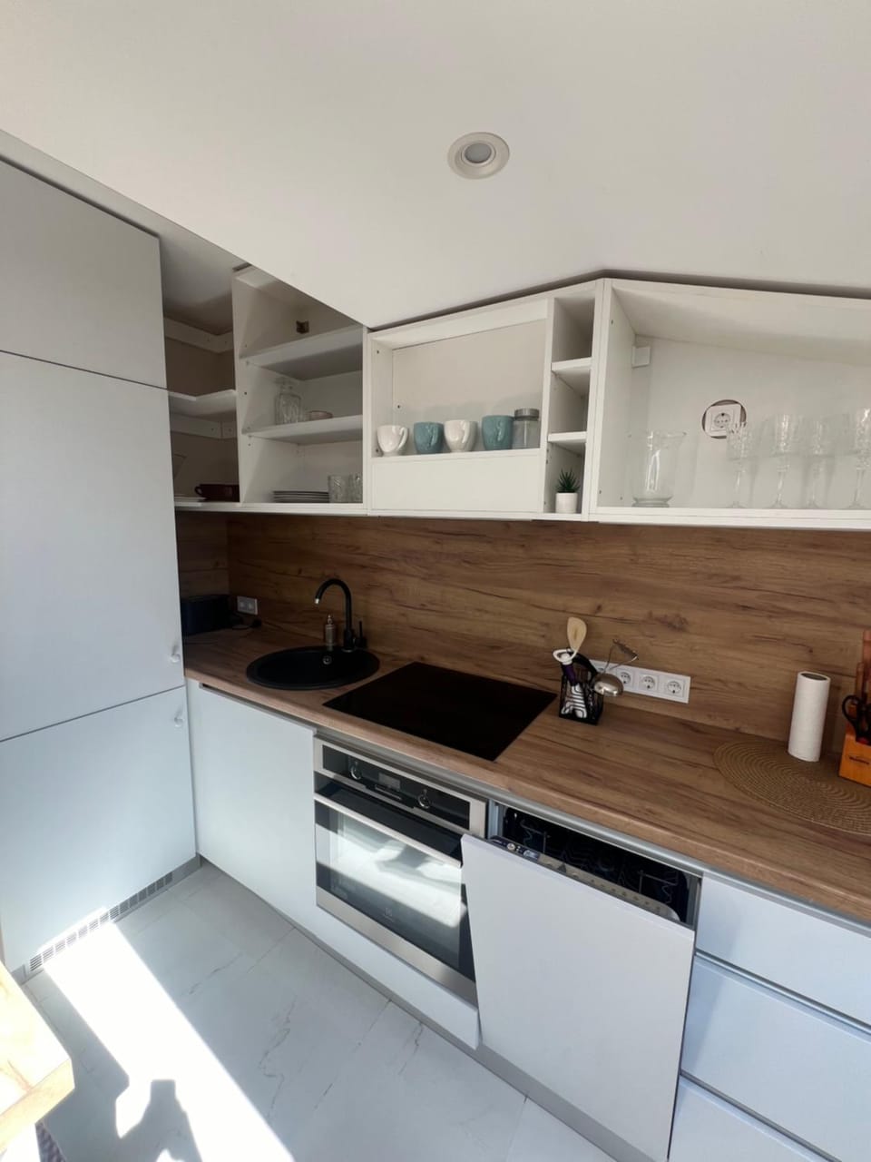 Kitchen or kitchenette, stove