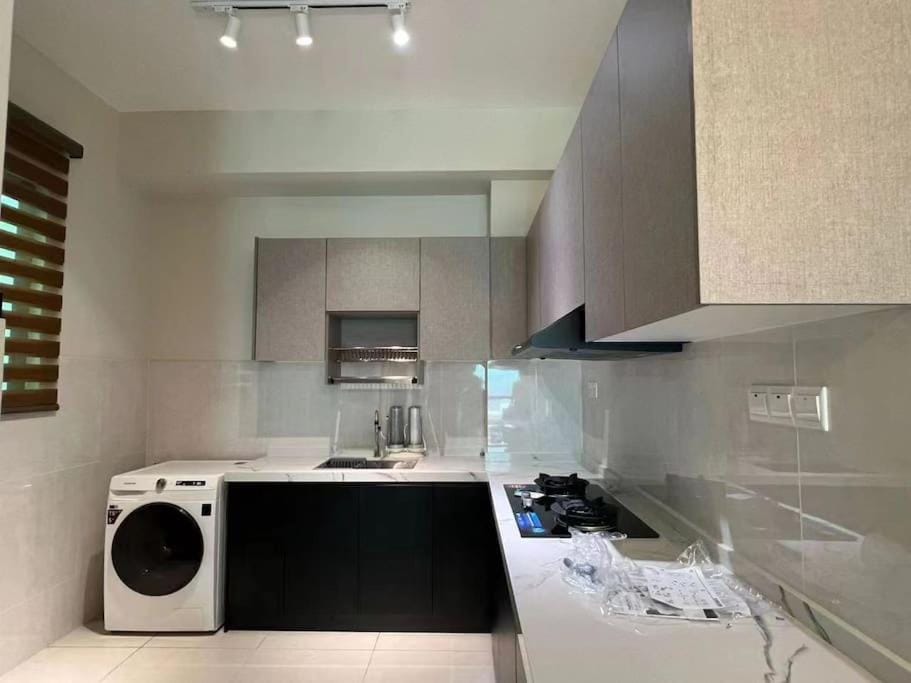 Sweet Apartment Subang near Inti college Apartment in Subang Jaya