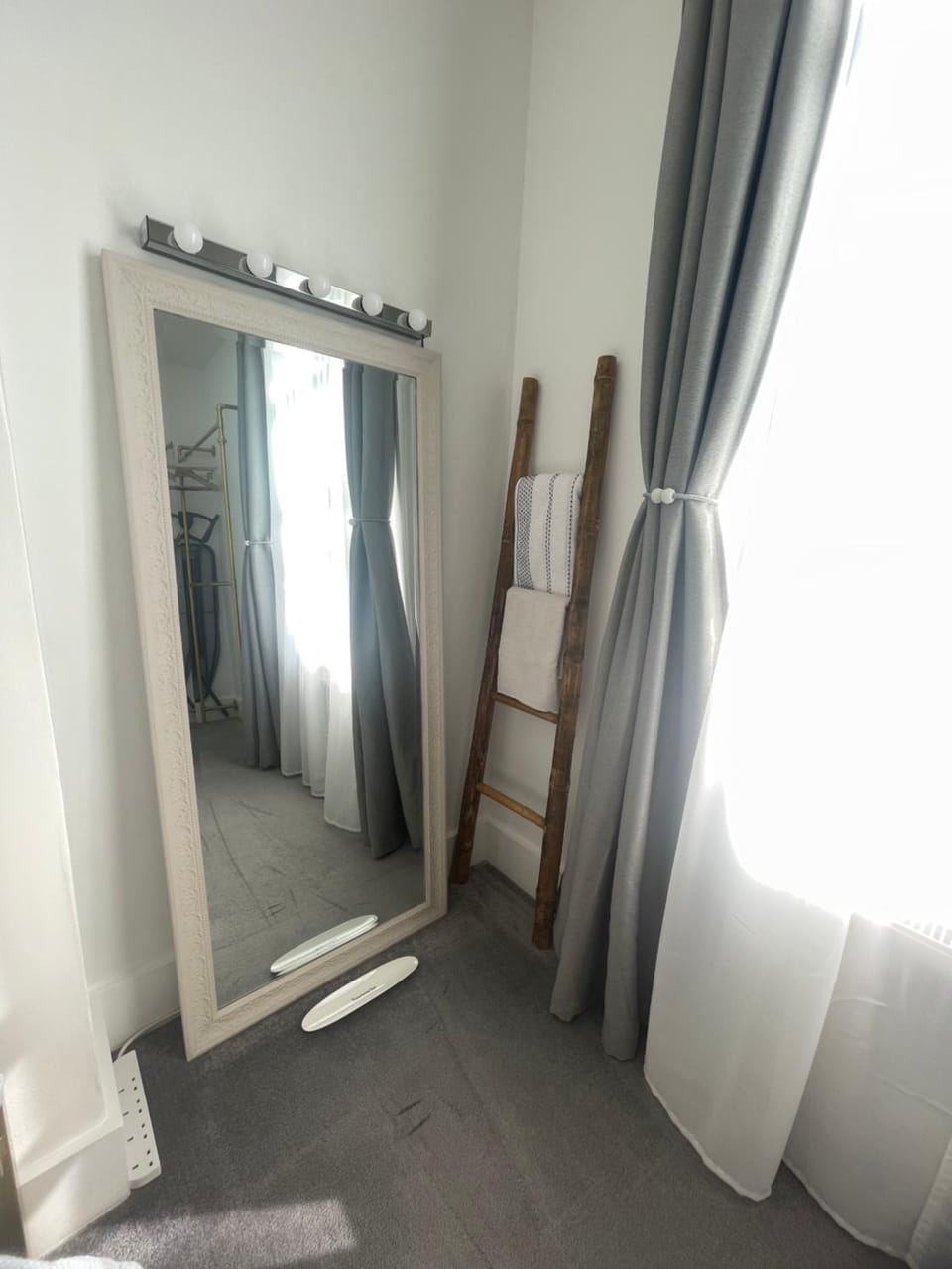 Queen bedroom in Maida Vale Vacation rental in City of Westminster