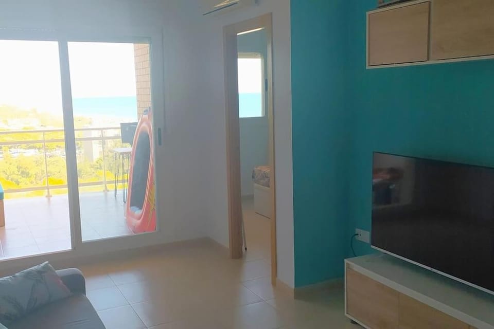 TV and multimedia, Dining area