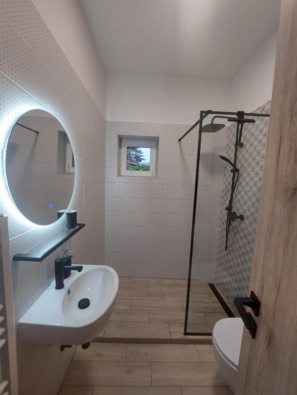 Három Testvér Apartman House in Siófok