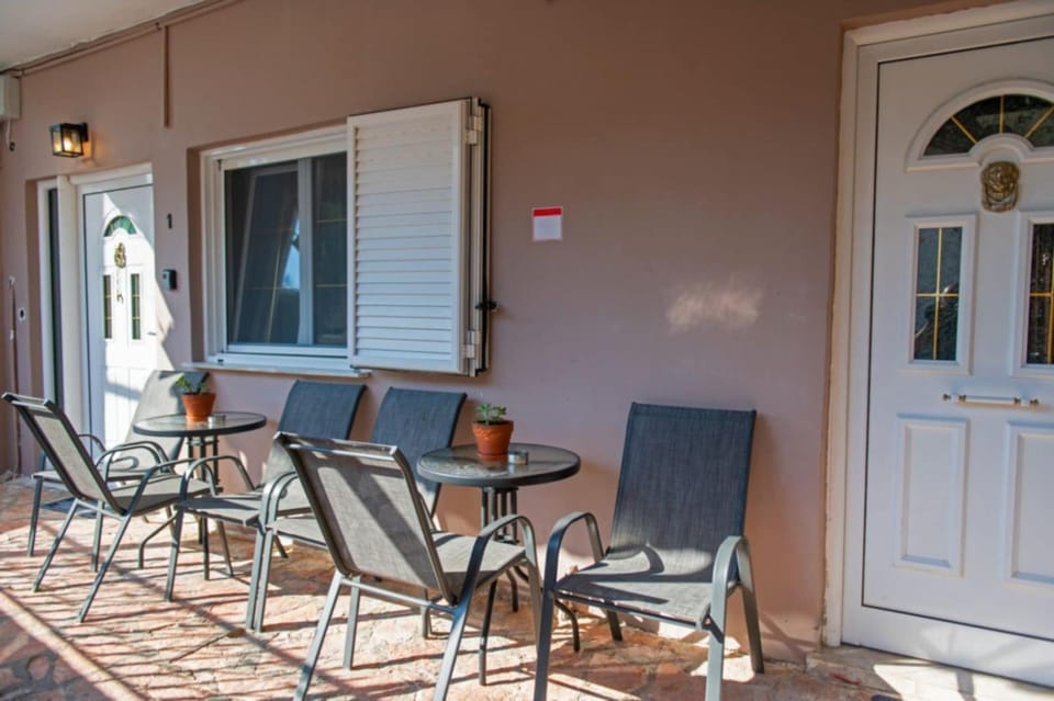 Patio, Balcony/Terrace