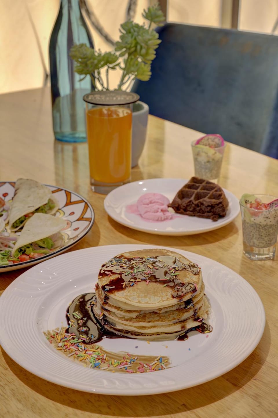 Buffet breakfast