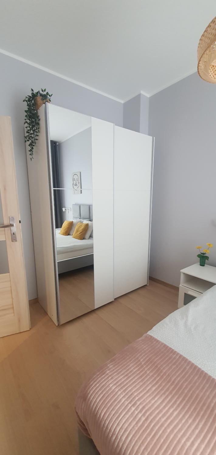 Bed, Photo of the whole room, Bedroom, wardrobe