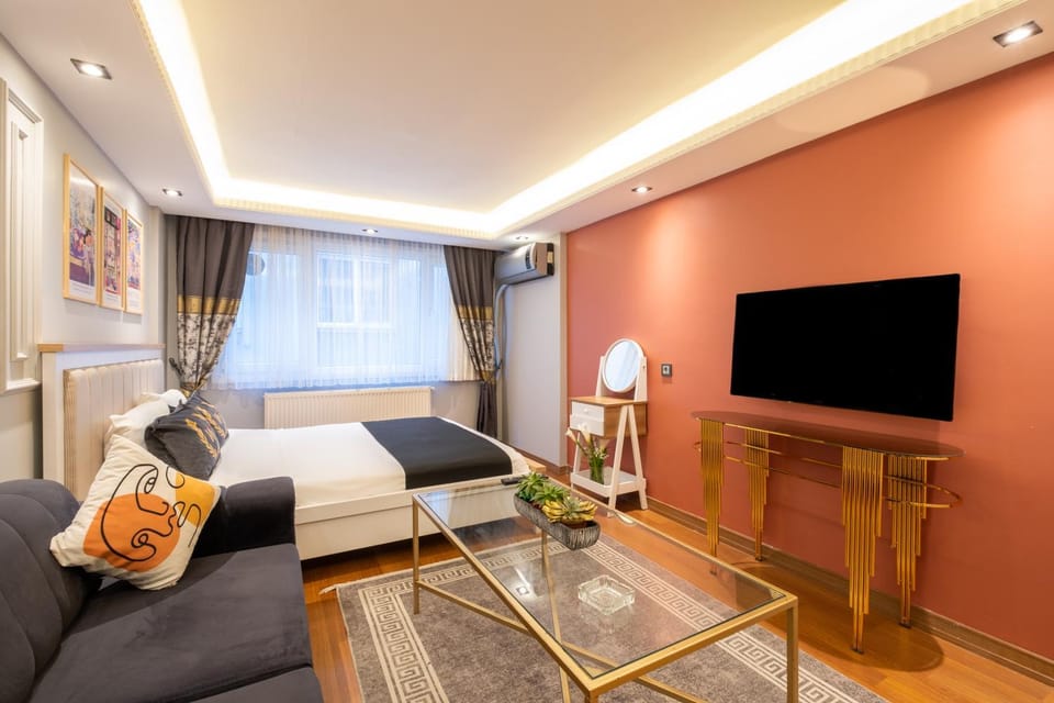 Living room, Bedroom