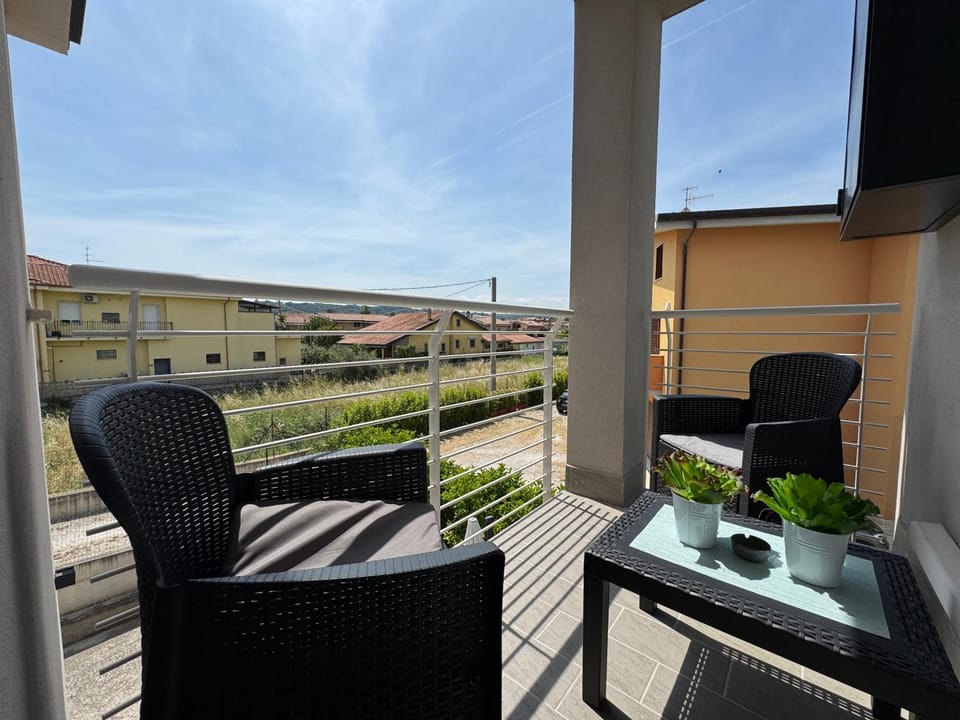 Patio, Balcony/Terrace