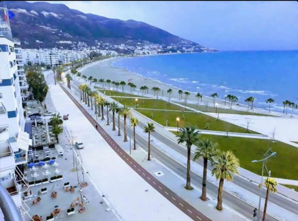 Beach, City view, Street view
