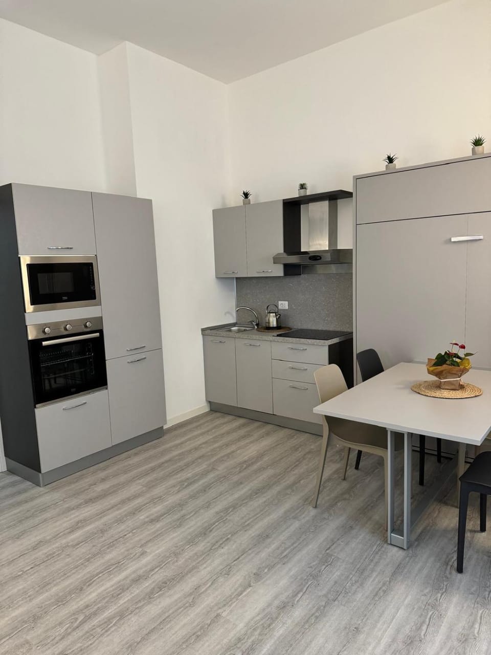 P&P House 38 Mono Apartment in Bergamo