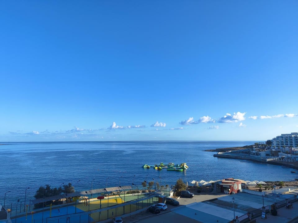 Bellagio Seafront Apartment with private garage Apartment in Saint Paul's Bay