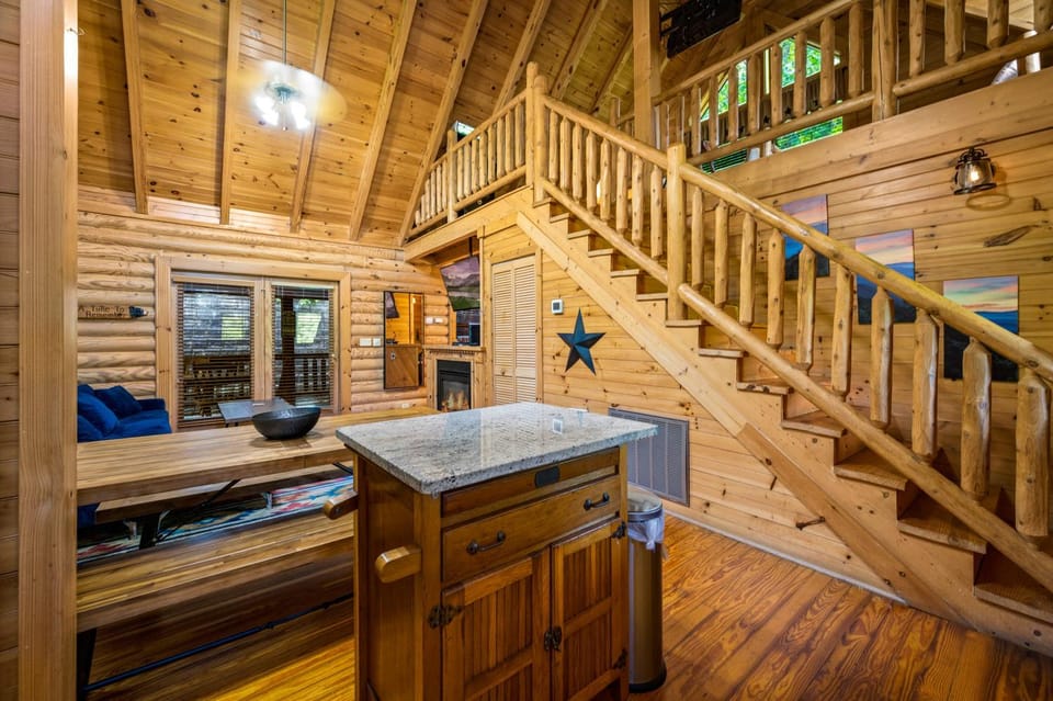 The Smoky Mountain Way Chalet in Sevierville