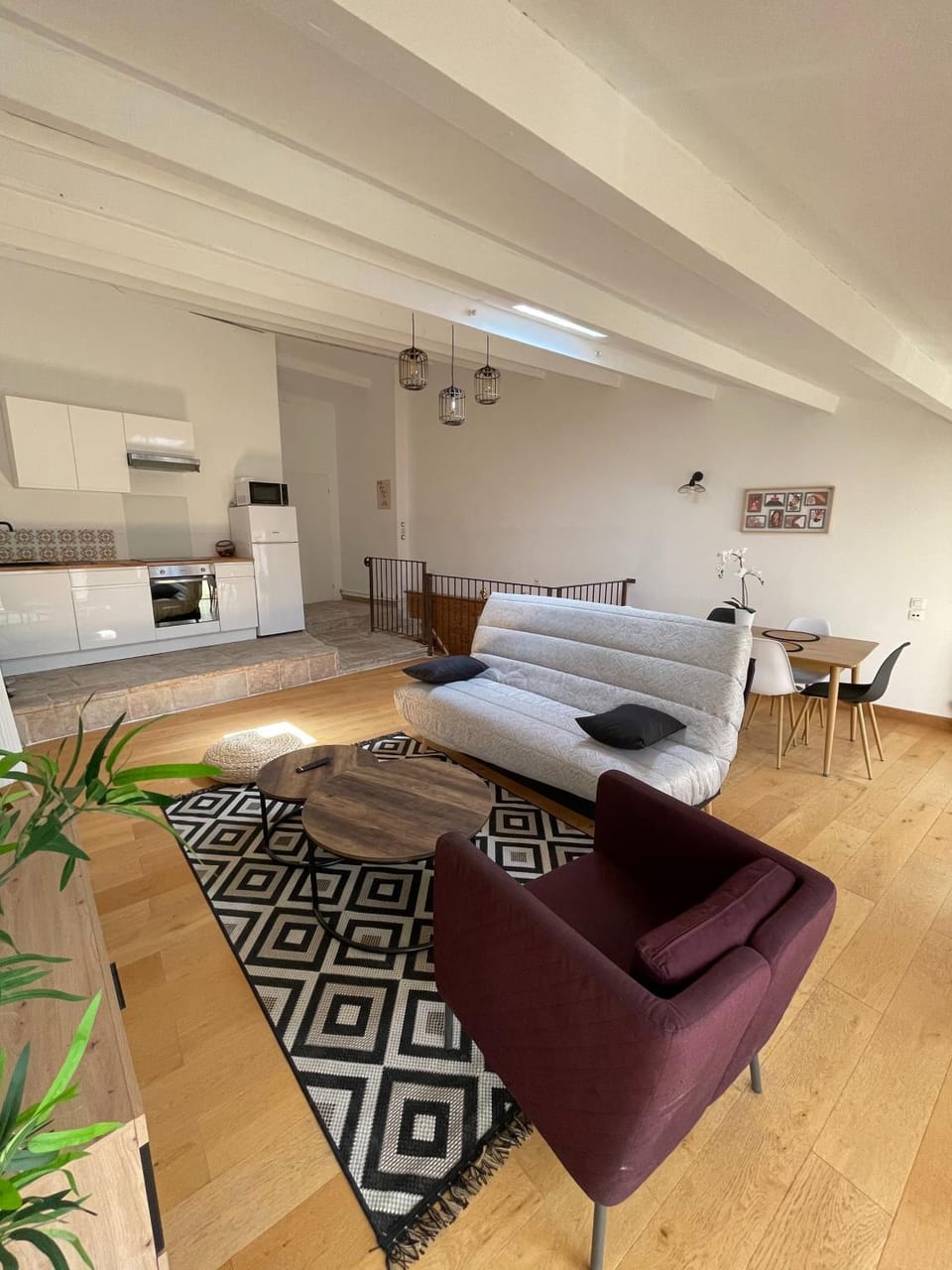 Living room, Dining area, kitchen