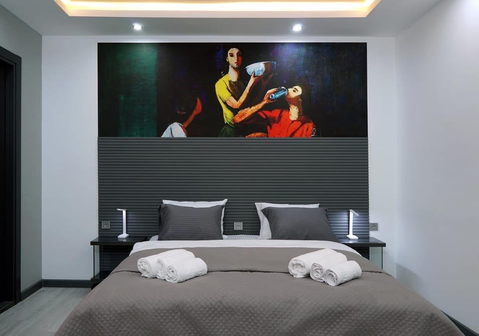 Bed, Decorative detail, Bedroom