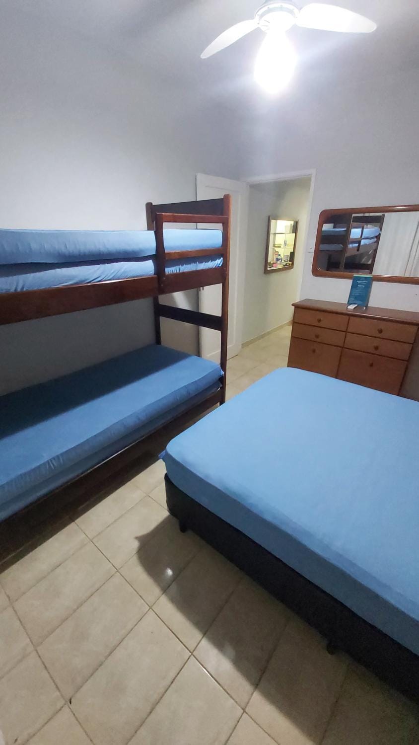 Bed, Bedroom, bunk bed