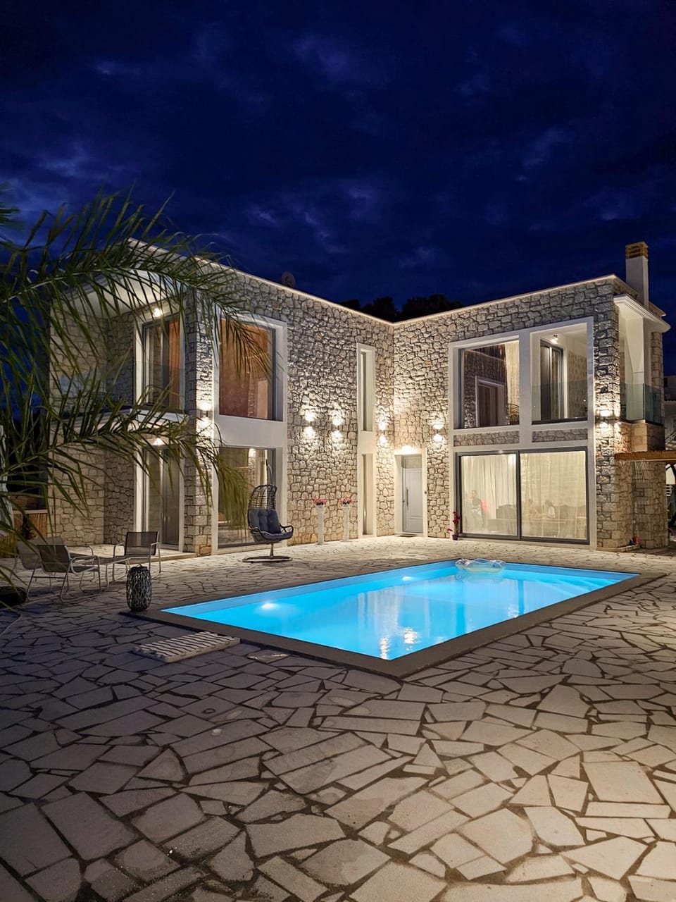 Night, Swimming pool