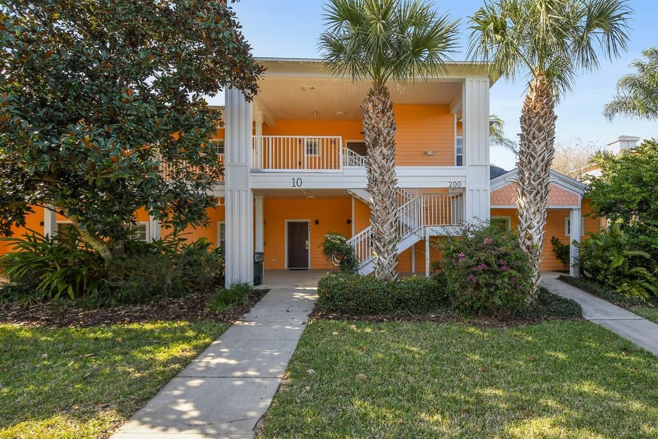 Bahama Bay New Modern 2 Bedroom patio sleep 6 House in Four Corners