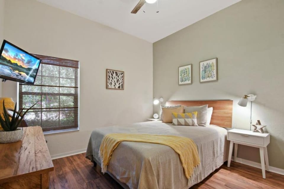 Bahama Bay amazing condo with Avengers room House in Four Corners