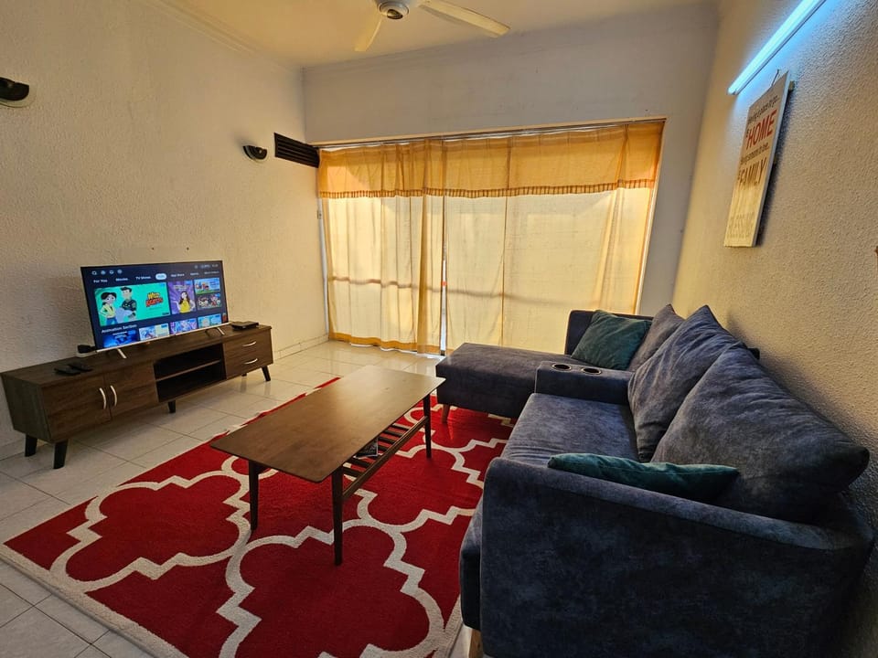 Bintara Guesthouse Sri Sayang Batu Ferringhi Apartment in Batu Ferringhi, Penang, Malaysia