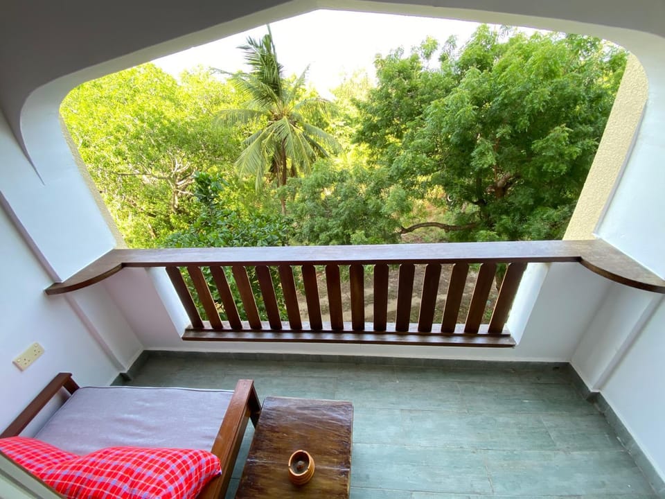 Balcony/Terrace, Garden view