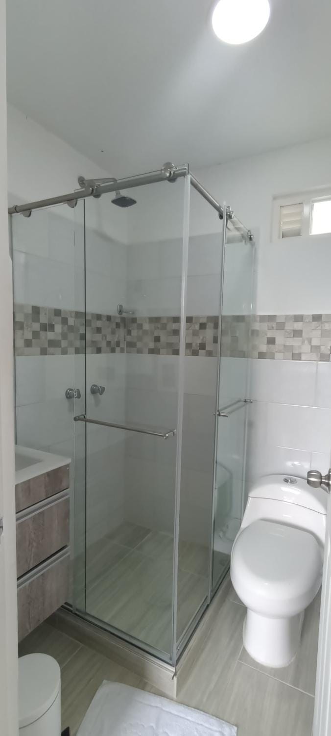 Shower, Toilet, Bathroom