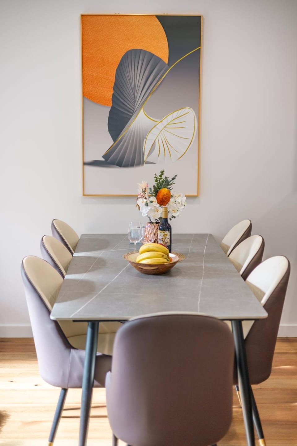 Seating area, Dining area
