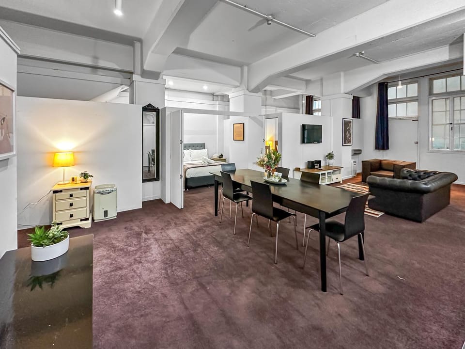 Maison Marvel l Enormous Loft Apt l Heart of City Apartment in Auckland