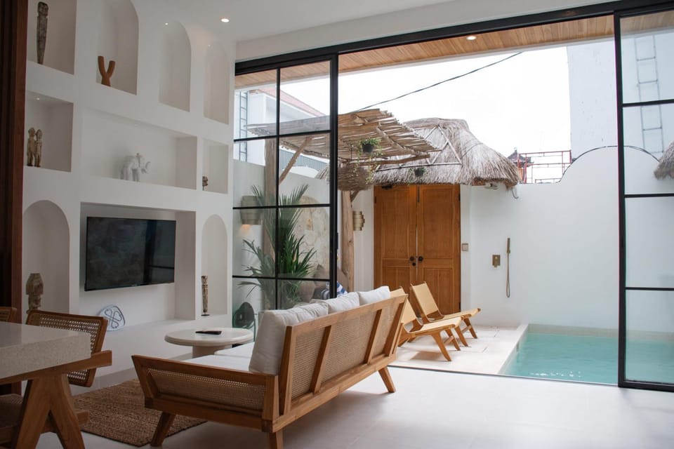 Brand New Designer 1BR Villa House in North Kuta