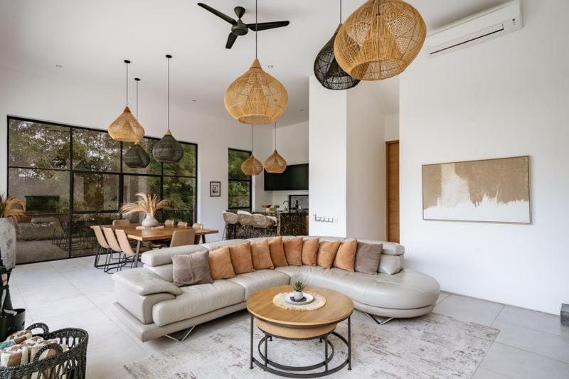 Living room, Seating area, Dining area