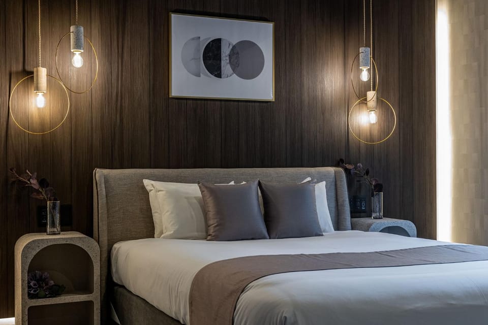 Bed, Bedroom
