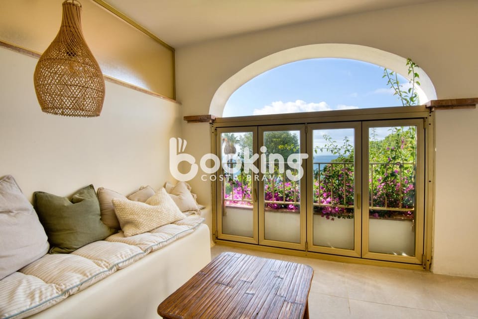 Garden, View (from property/room), Balcony/Terrace, Living room, Garden view