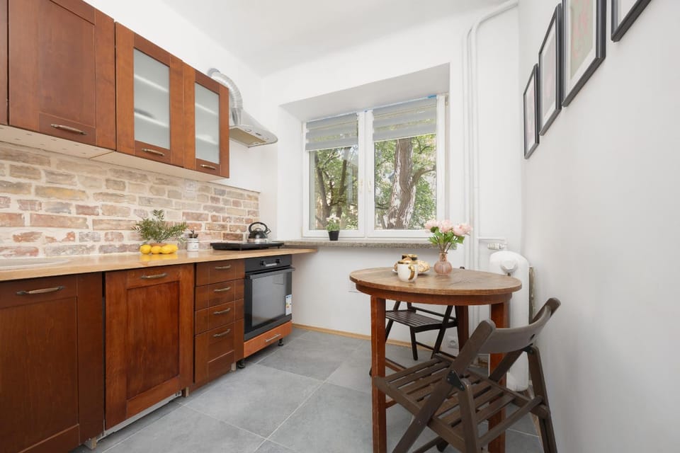 Kitchen or kitchenette, Dining area, pet friendly, stove