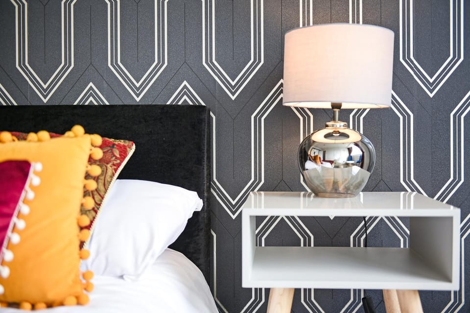 Stylish & Comfy Chelsea Haven Walk to Tube & Bus Apartment in City of Westminster