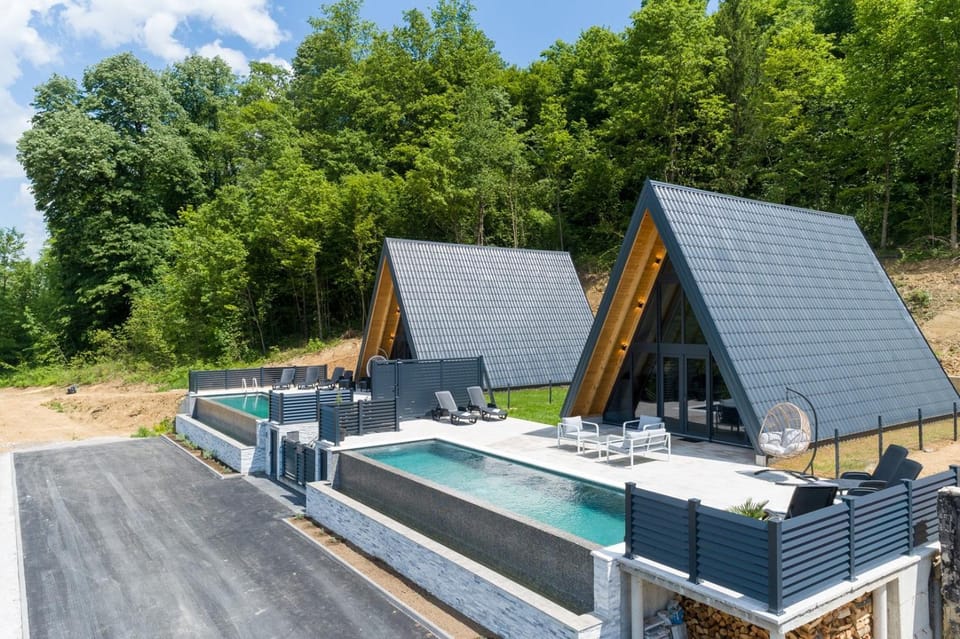 Property building, Swimming pool