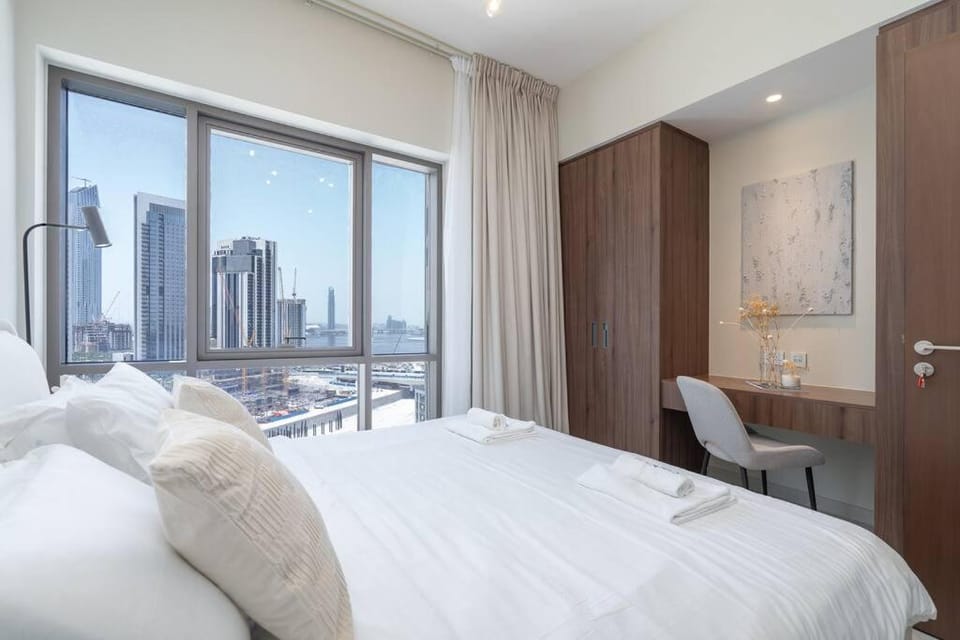 New Listing & Vida Creek Beach & Beach Access Apartment in Dubai