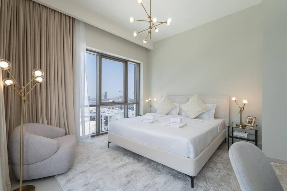 New Listing & Vida Creek Beach & Beach Access Apartment in Dubai