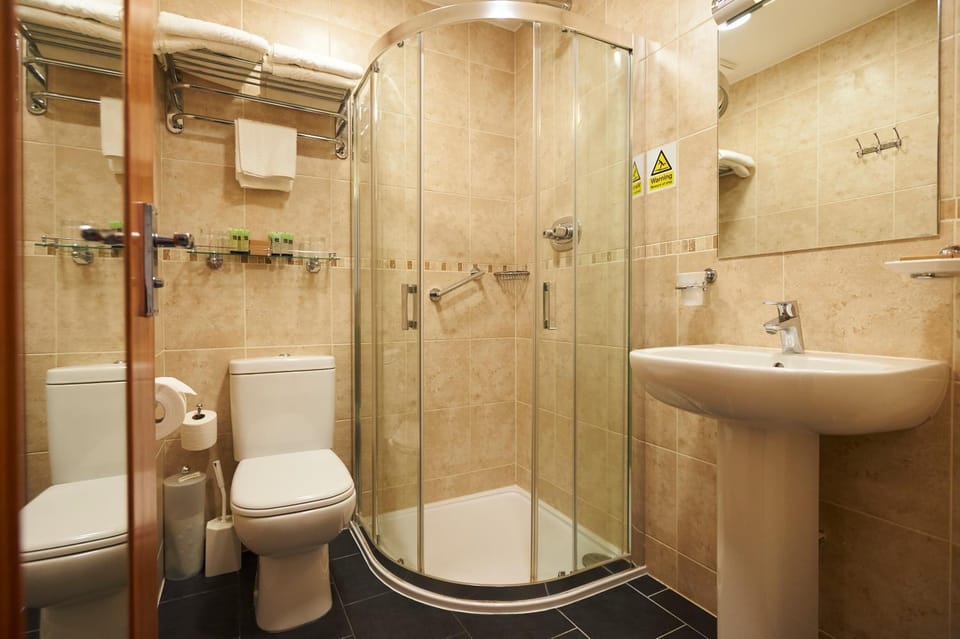 Shower, Toilet, Bathroom