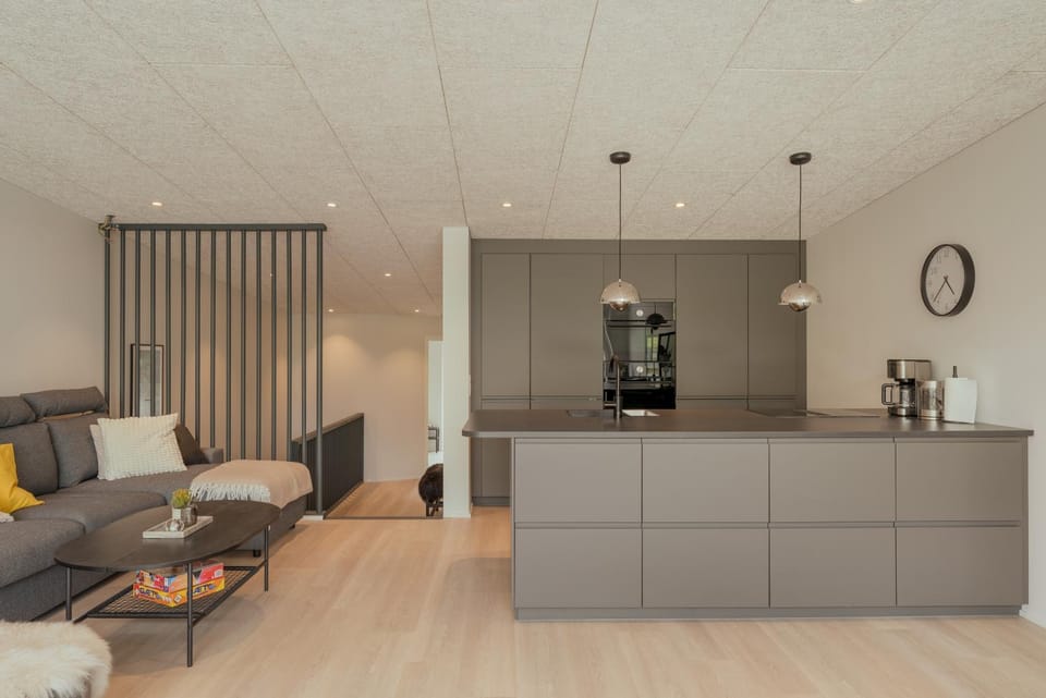 Kitchen or kitchenette, Living room, Seating area