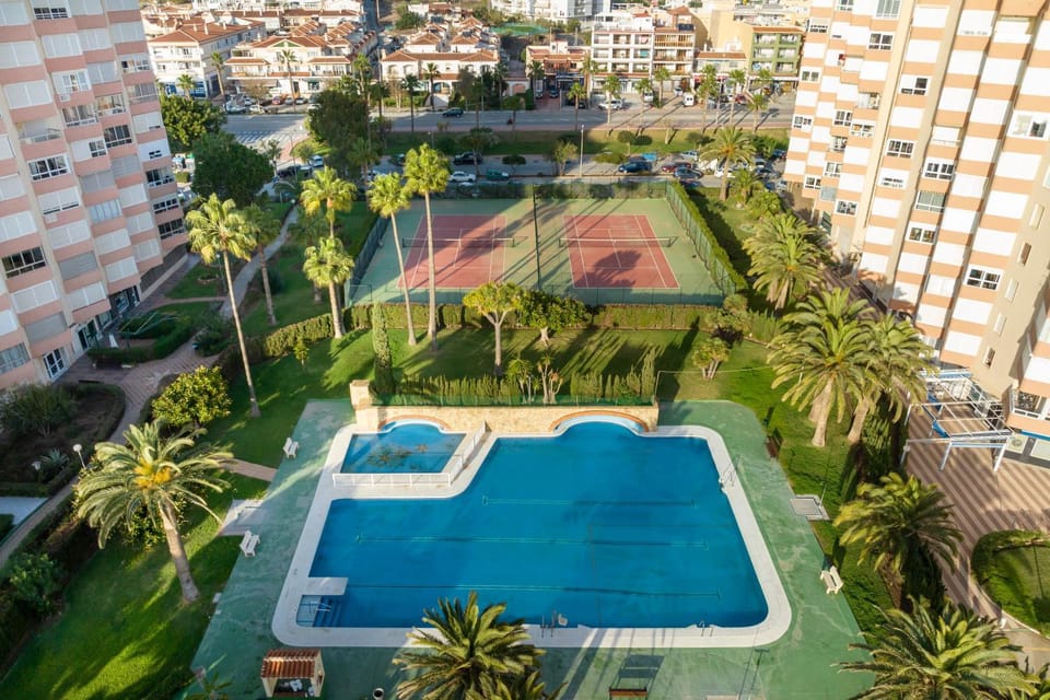 Property building, Swimming pool